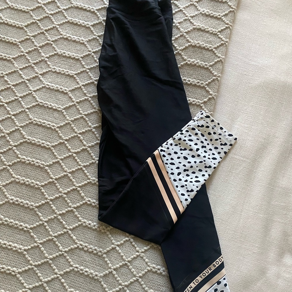 Sarah’s day white fox leggings